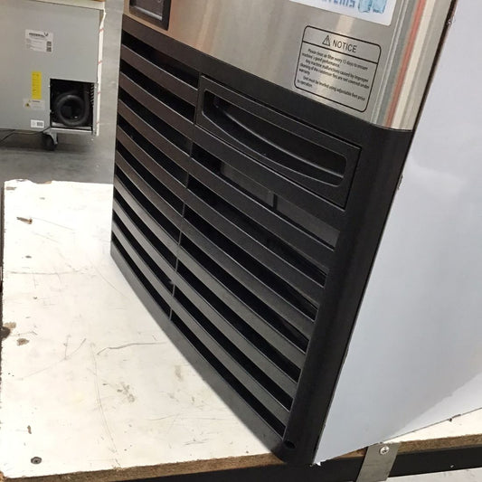 2NDs: Blizzard Under Bench Ice Maker Air Cooled - SN-80P-NSW2093