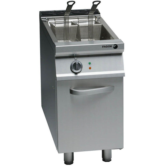 Ex-Showroom: Fagor 900 series NG deep fat fryer - FG9-05-VIC1025