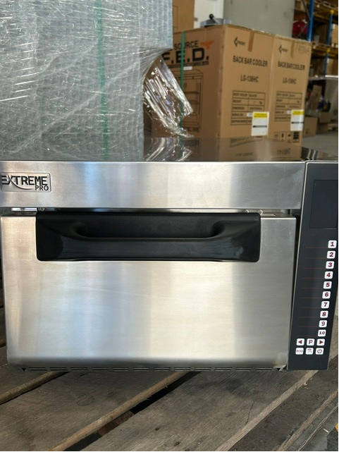 Ex-Showroom: ExtremePro 4L Speed Oven - NP-MWO-SA11-Mar