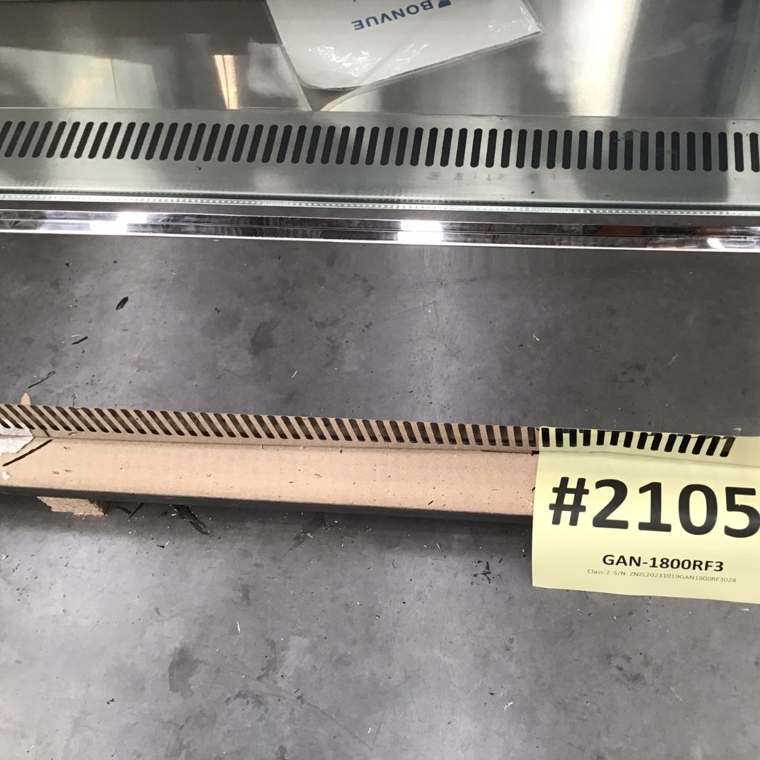 2NDs: Modern 3 Shelves Cake or Food Display - GAN-1800RF3-NSW2105