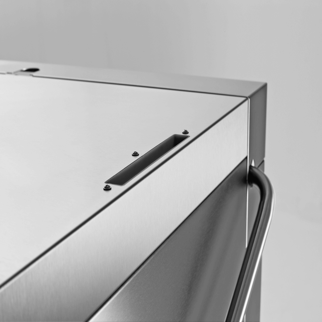 HOBART – PROFI AMXXL-V Extra Large Hood-Type Dishwasher with Vapostop Integrated