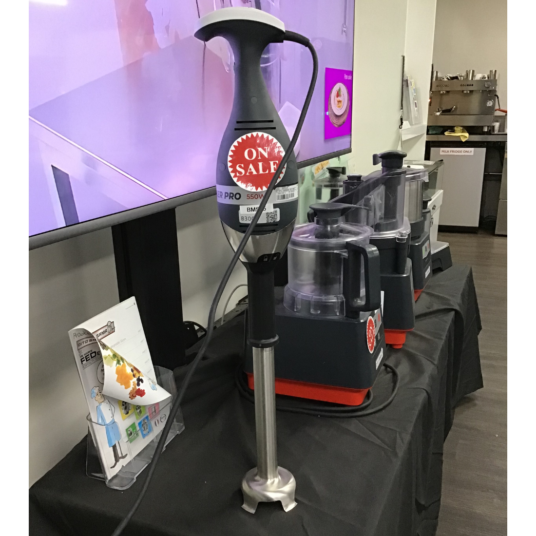 Ex-Showroom: Dito Sama Stick Blenders Smart Speed Tube 45cm 150L - BM545-VIC1008