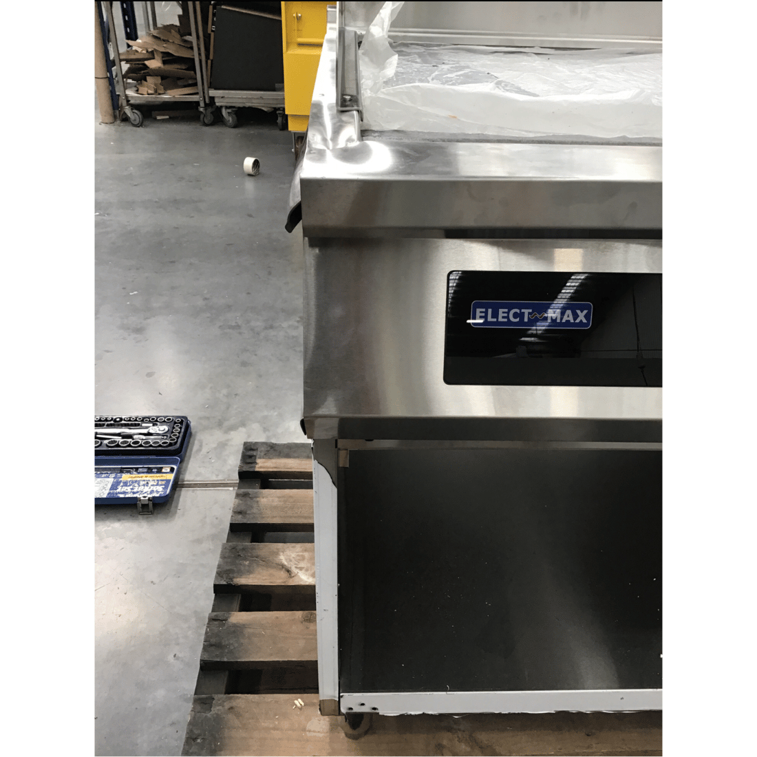 2NDs: Electmax 700 Series Induction Griddle with Splashback - EGP7-800-NSW1888