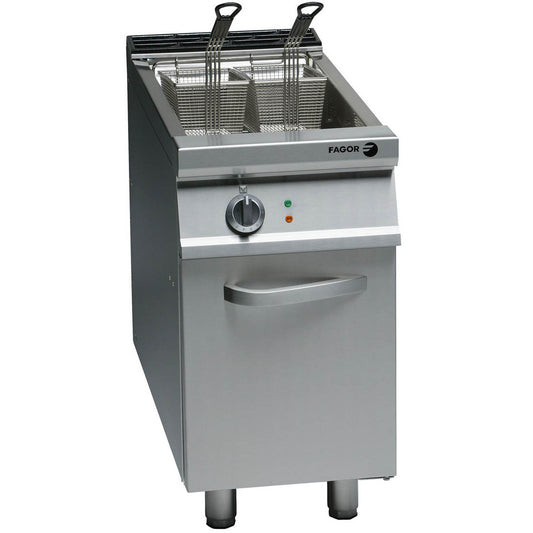 Ex-showroom: Fagor 900 series NG deep fat fryer - FG9-05-VIC981