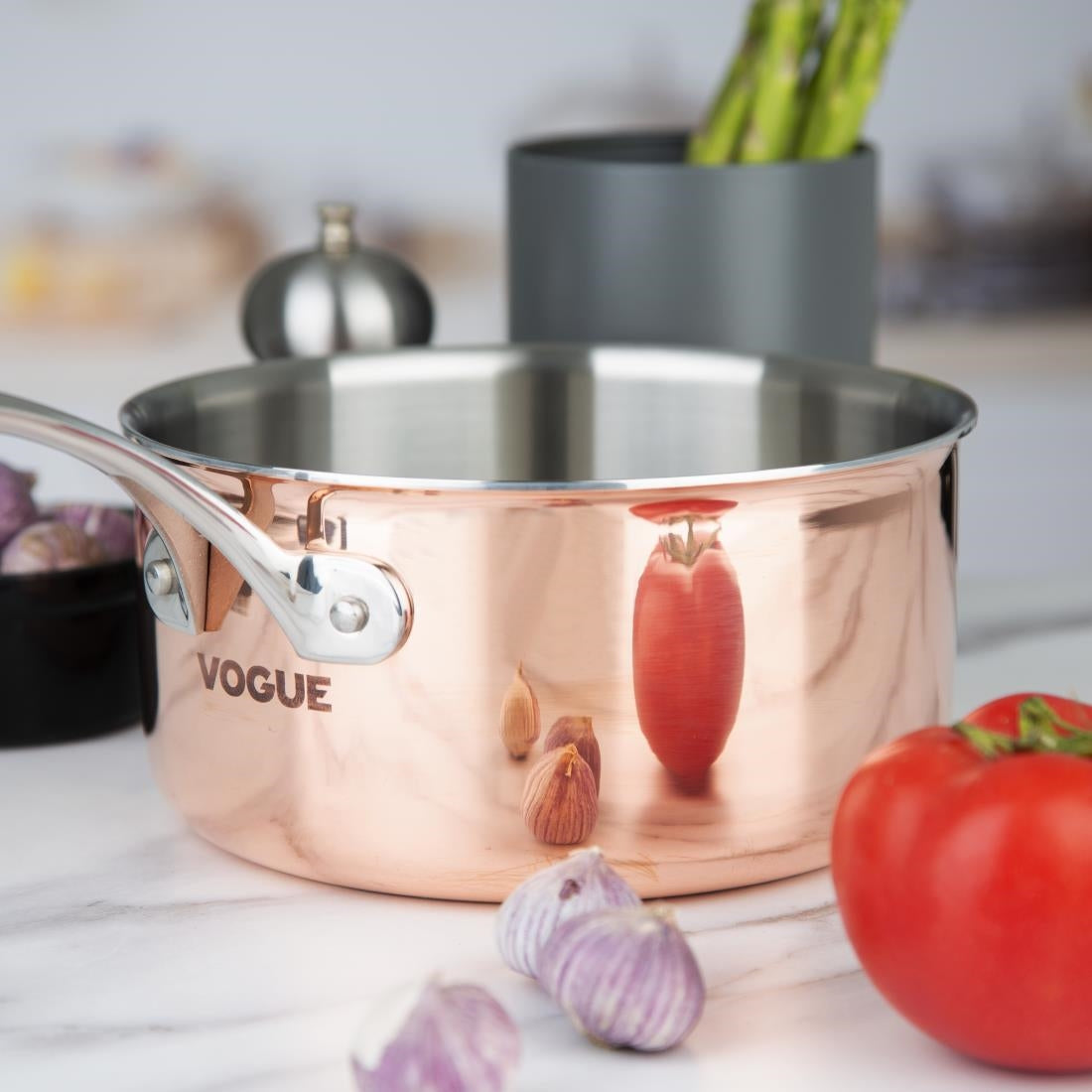 Vogue Induction Tri-Wall Copper Saucepan - 200mm 8"