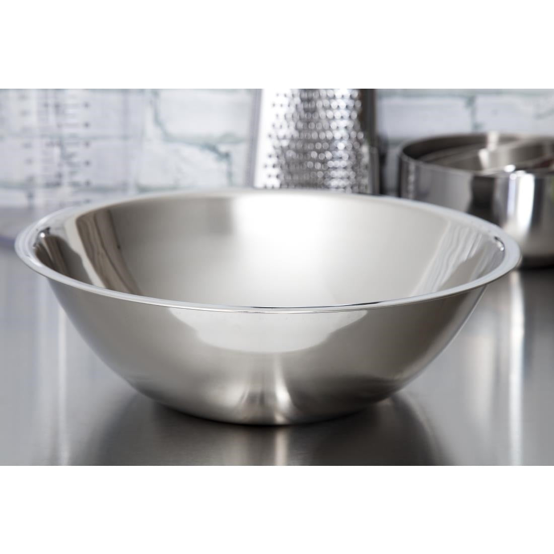 Vogue Mixing Bowl St/St - 4 3/4Ltr 162fl oz