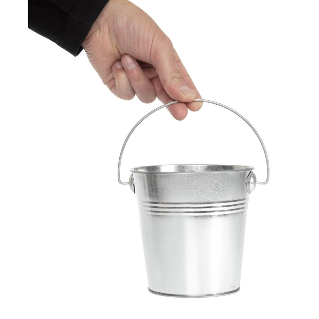 Round Galvanised Bucket - 132x135mm – Newhand Equipment