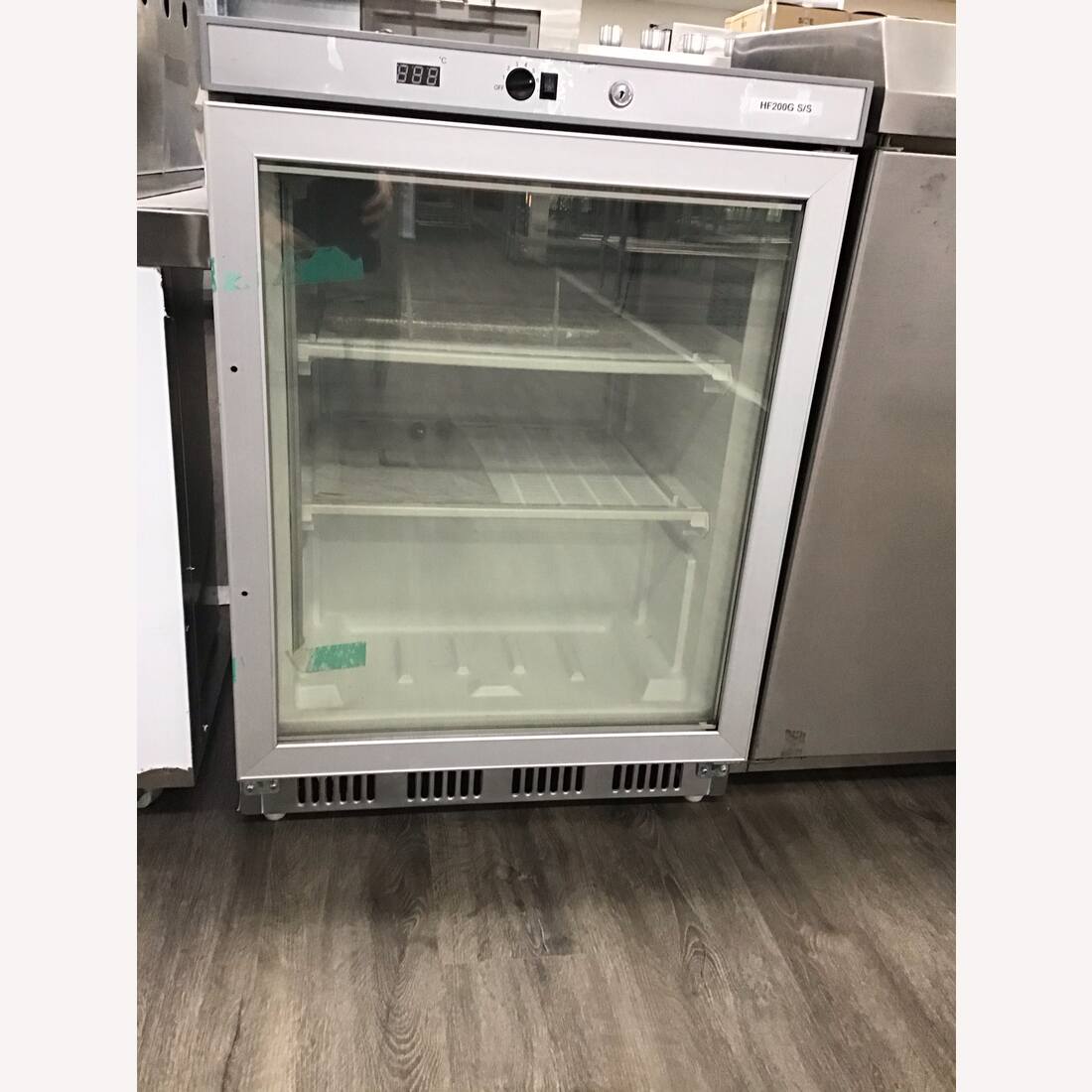 2NDs: Display Freezer with Glass Door HF200G S/S-VIC188