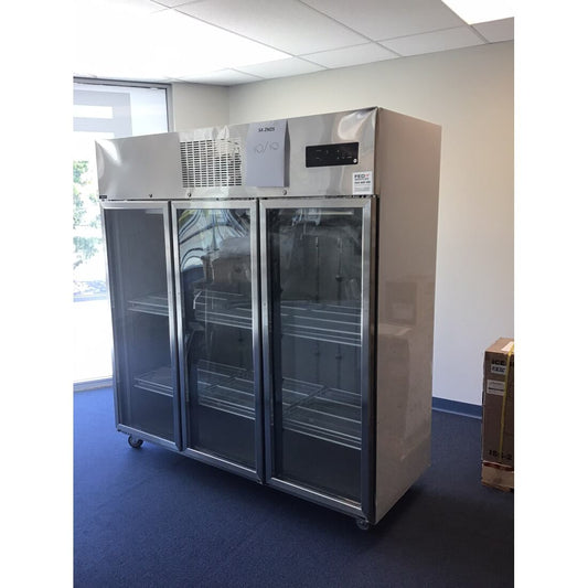 2NDs: Three Door Upright Display Fridge SUCG1500-SA10-1