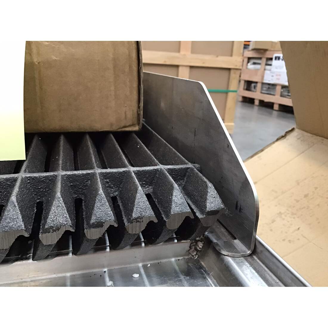 2NDs: Gasmax Benchtop 2 LPG Burner Chargrill JUS-TRH60LPG-NSW1836