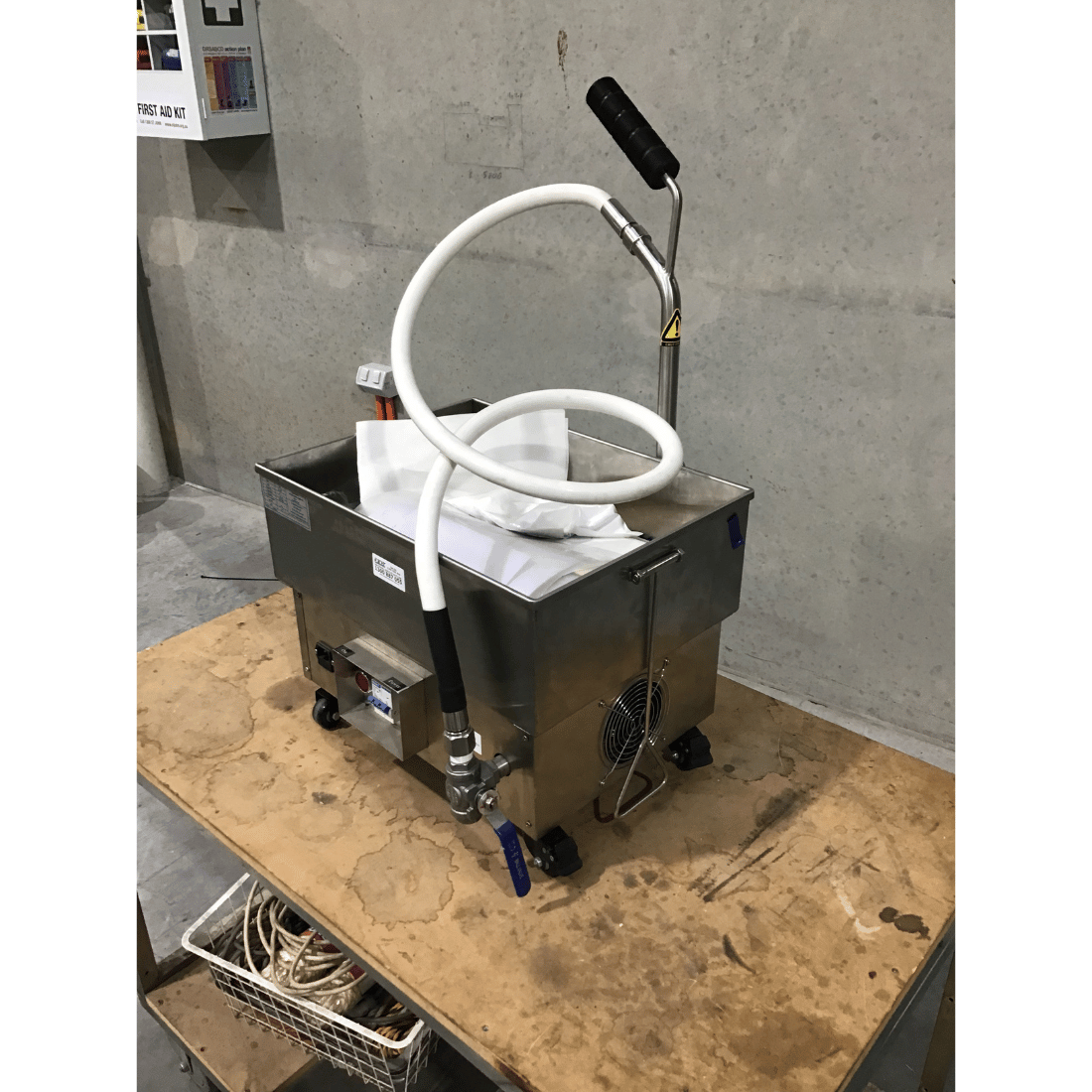 2NDs: Frymax Oil filter cart - LG-20E-SA6-Feb