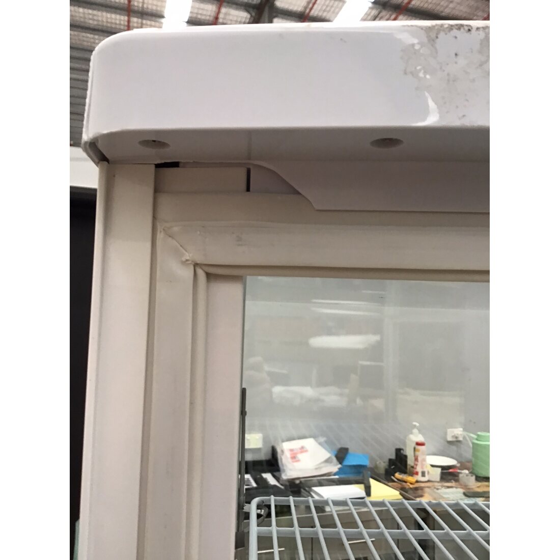 2NDs: Thermaster Four-sided Upright Beverage Display Fridge Ivory-white LSC235-NSW1867