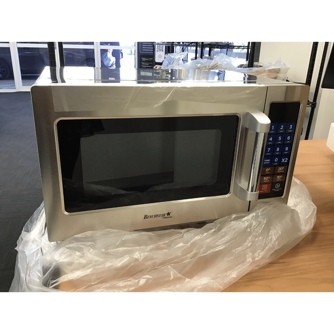 2NDs: Benchstar Stainless Steel Microwave Oven - MD-1400-QLD373