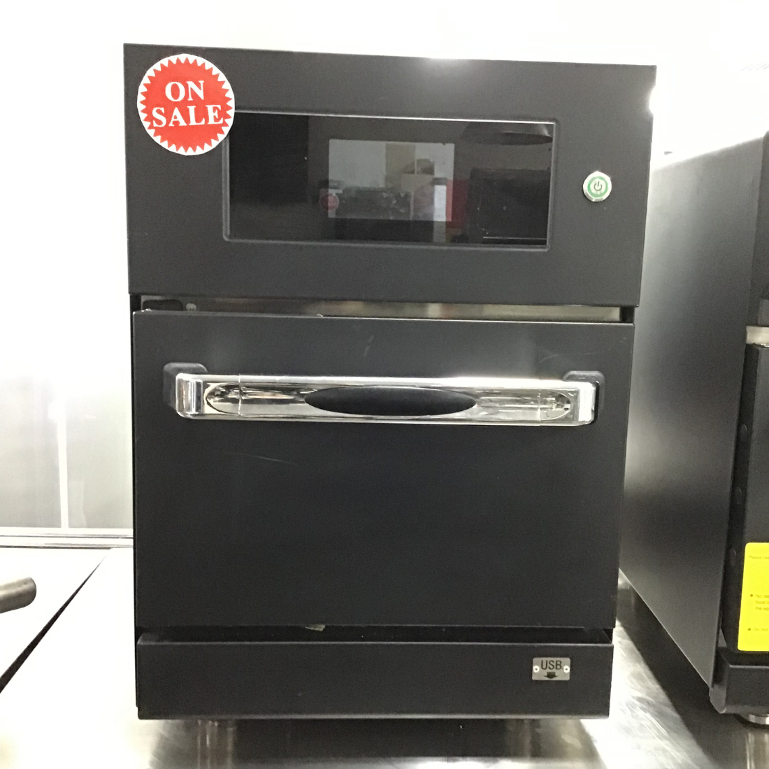 Ex-Showroom: ExtremePro Speed Oven 17L - NP-ProBTD-VIC1054