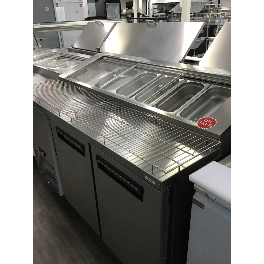 Ex-Showroom: Thermaster two door DELUXE Pizza Prep Bench - PPB/15-VIC1061
