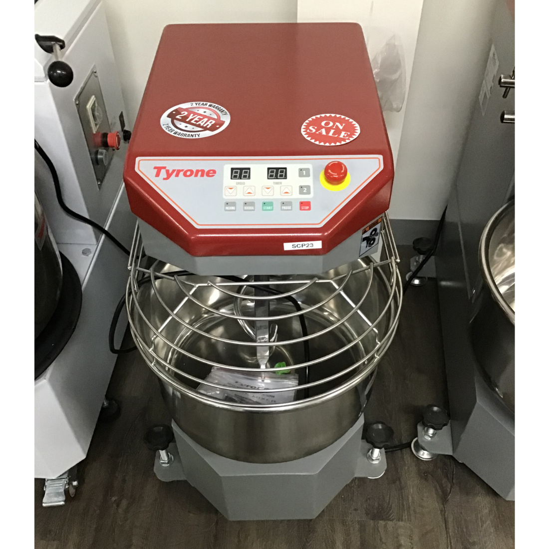 Ex-Showroom: Tyron Fixed Head Heavy Duty 23L Spiral Mixer - SCP23-VIC1066