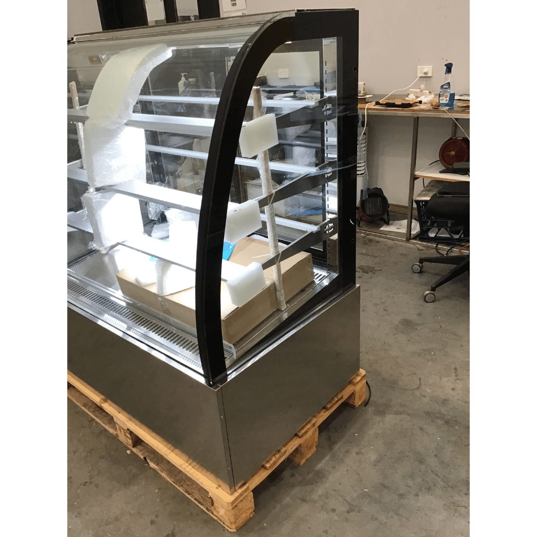 Ex-Showroom: Bonvue Chilled Food Display - SL840-NSW2030