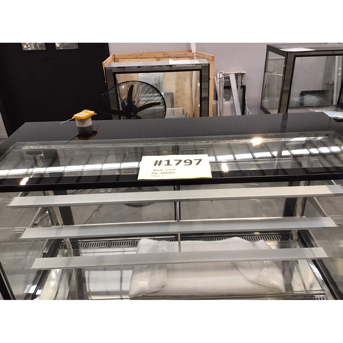 Ex-Showroom: Bonvue Chilled Food Display SL860V-NSW1797