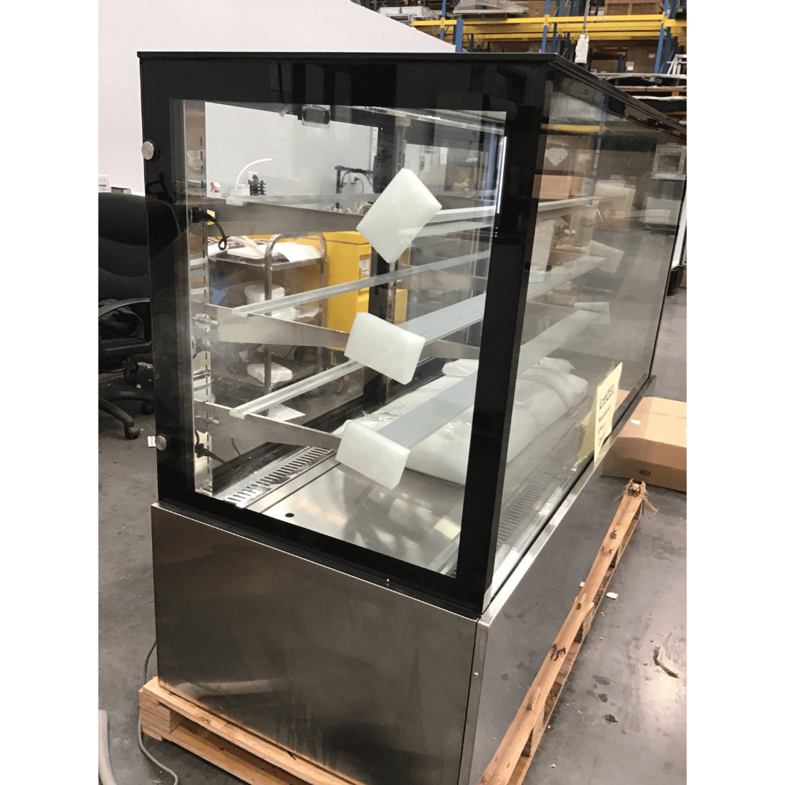 2NDs: Bonvue Chilled Food Display - SL860V-NSW2031