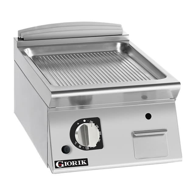 Giorik 700 Series 400mm wide Ribbed Satin Chrome Gas Frytop FRG72TCRXT.N