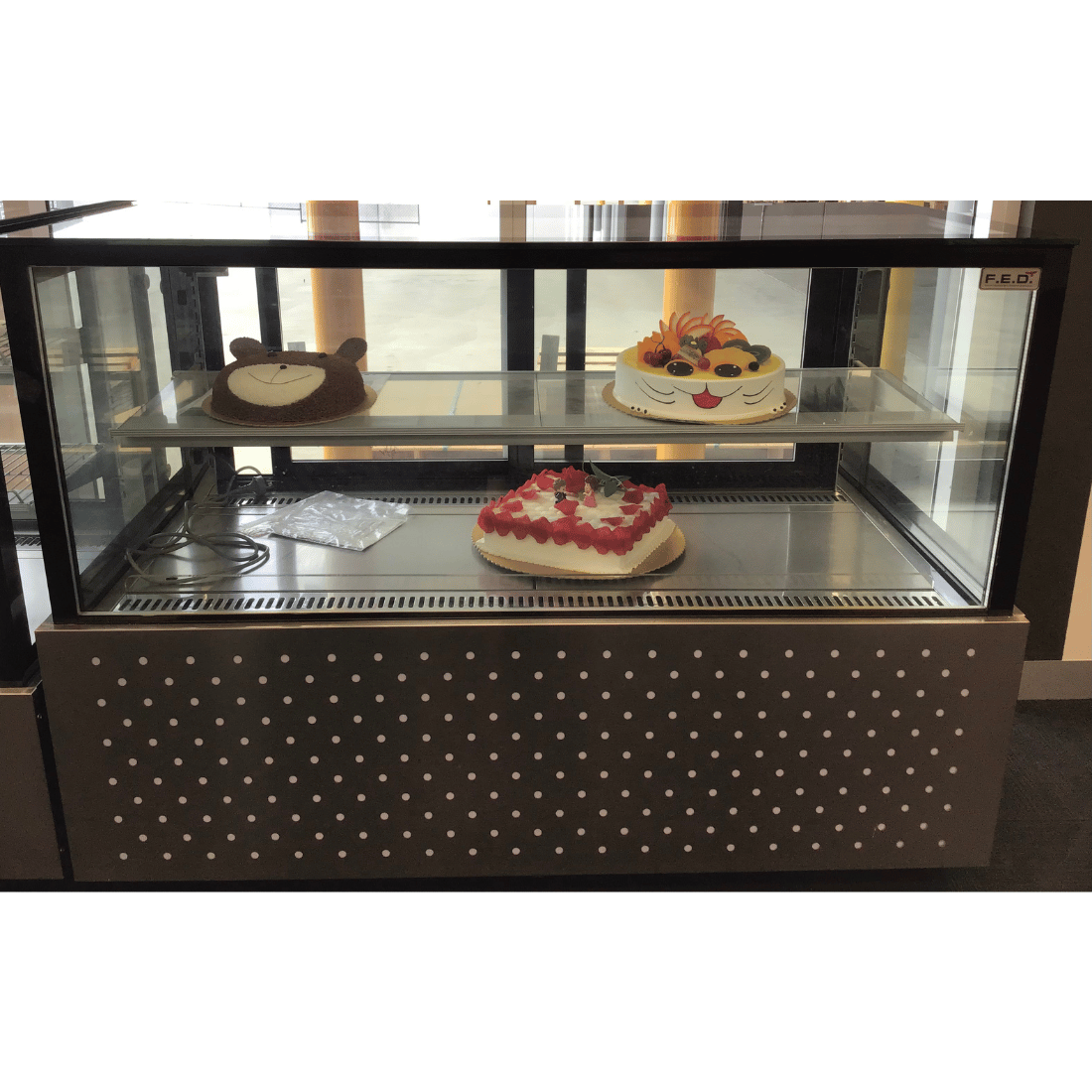 2NDs: Bonvue Black Trim Square Glass Cake Display 2 Shelves SSU150-2XB-QLD133