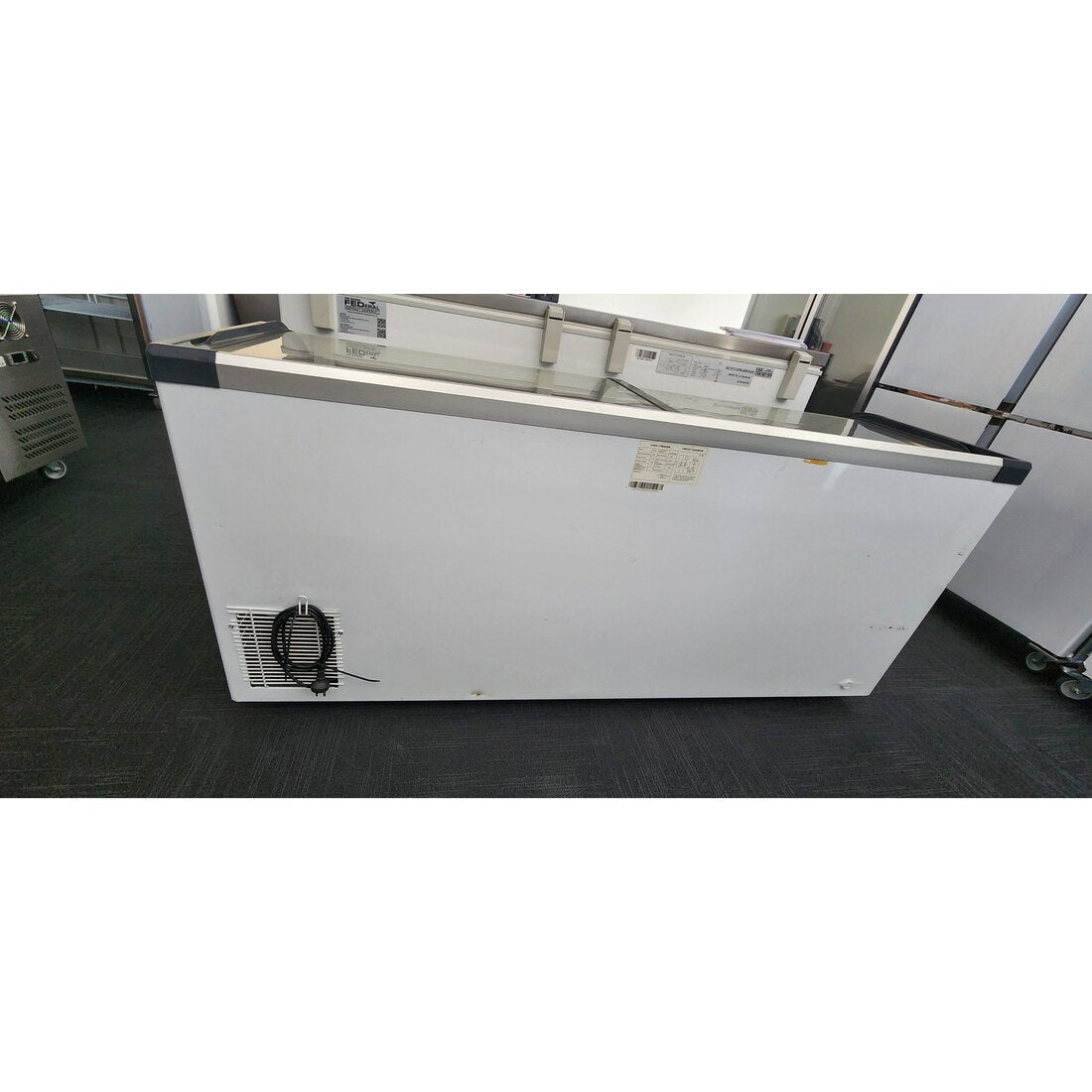 2NDs: Thermaster Two glass sliding lids chest freezer with castors - ST545-QLD236