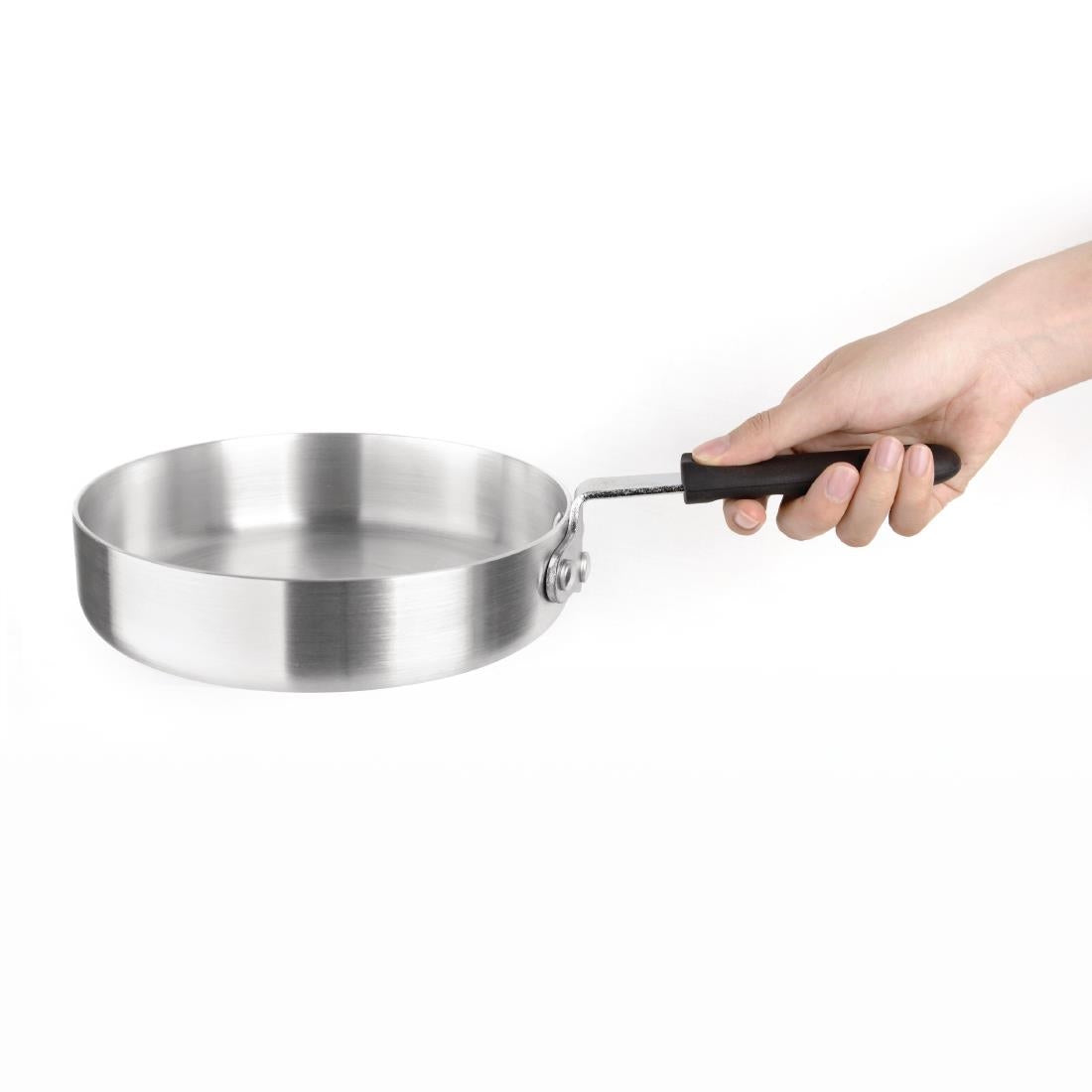 Vogue Saute Pan Aluminium - 200mm 1 1/2Ltr 53fl oz