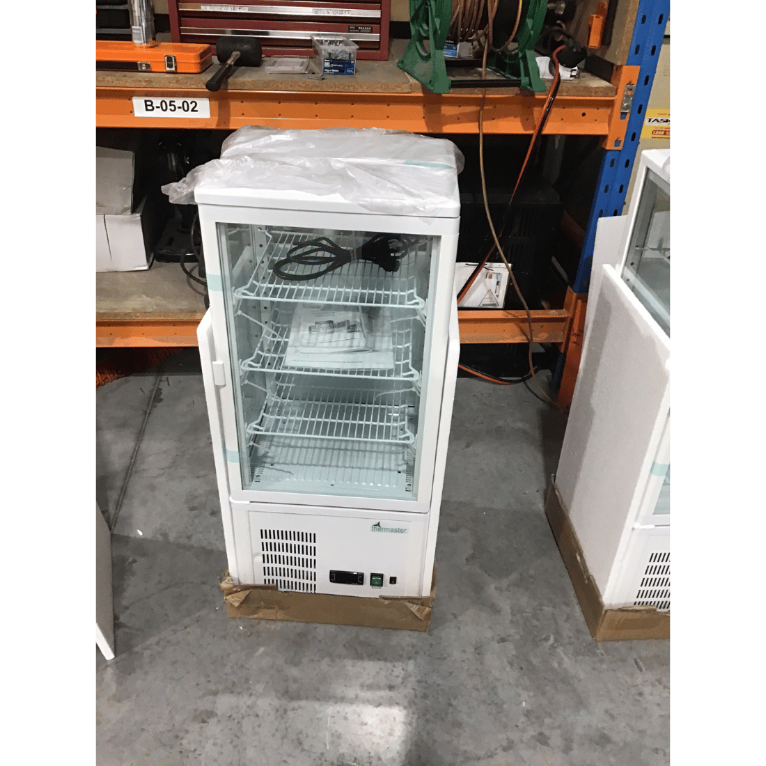 2NDs: Thermaster Four-Sided Countertop Beverage Display Fridge White - TCBD78W-SA9-Feb