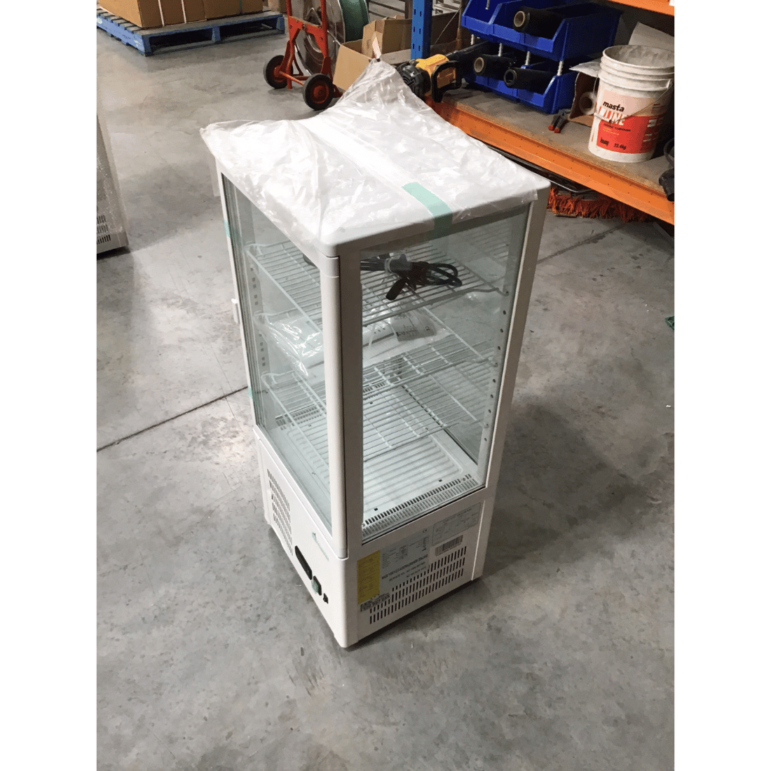 2NDs: Thermaster Four-Sided Countertop Beverage Display Fridge White - TCBD78W-SA9-Feb