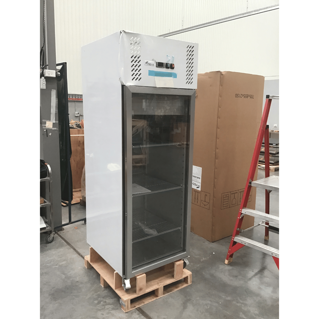 2NDs: FED-X S/S Full Glass Door Upright Fridge - XURC600G1V-NSW1936