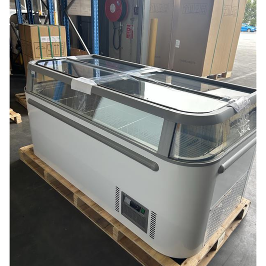 Ex-Showroom: Thermaster Supermarket Island Freezer with Glass Sliding Lids - ZCD-E185G-QLD136