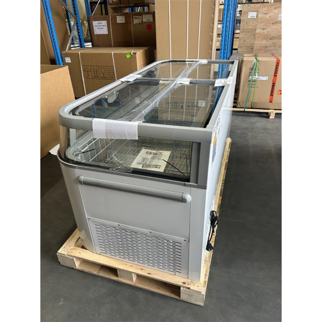 Ex-Showroom: Thermaster Supermarket Island Freezer with Glass Sliding Lids - ZCD-E185G-QLD137